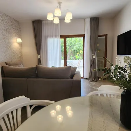 Dgk Way Τρούλος