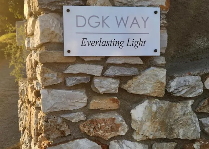 アパート Dgk Way *